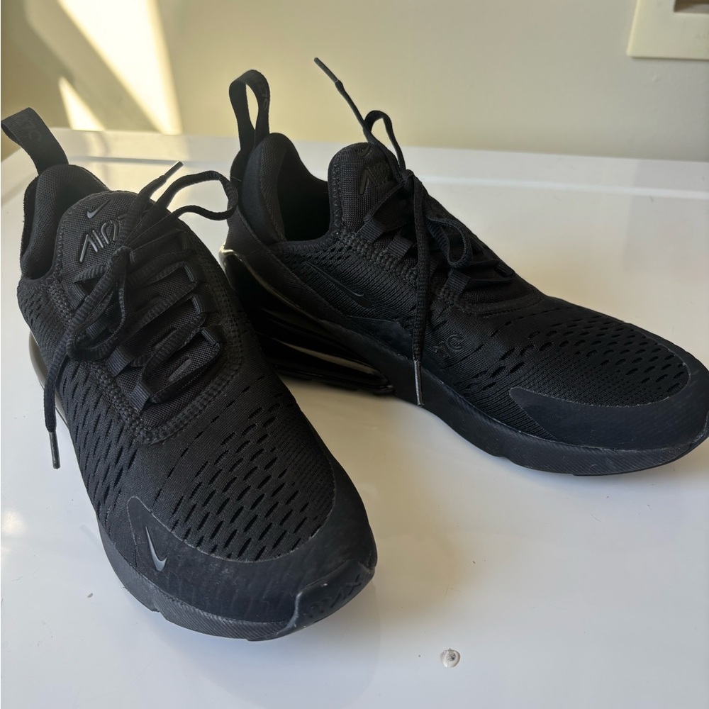 Nike Air Max 270 Triple Black Sneakers